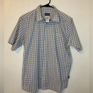 Patagonia men’s button down shirt